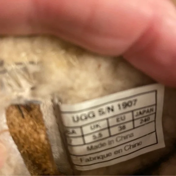 UGG Brown Shearling Winter Boots - Picture 9 of 15